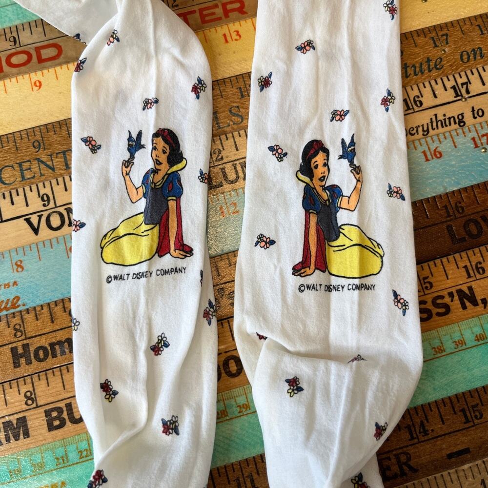 Vintage Mickeys Workout Wear Girls Nylon Tights Disney USA Snow White M/L 10/12